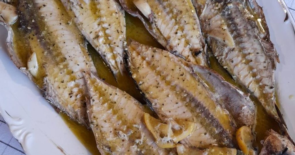 Fresh grilled fish with ladolemono
